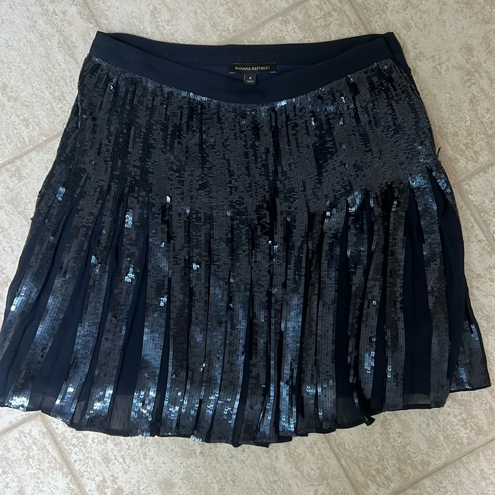 Banana republic sequin skirt